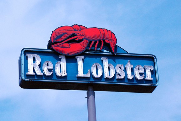 How Much Does Red Lobster Pay